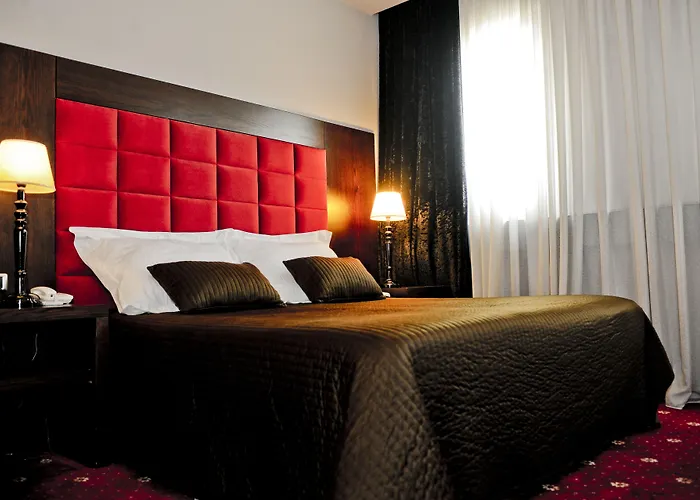 Doro 4* Tirana