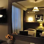 Отель Doro 4*