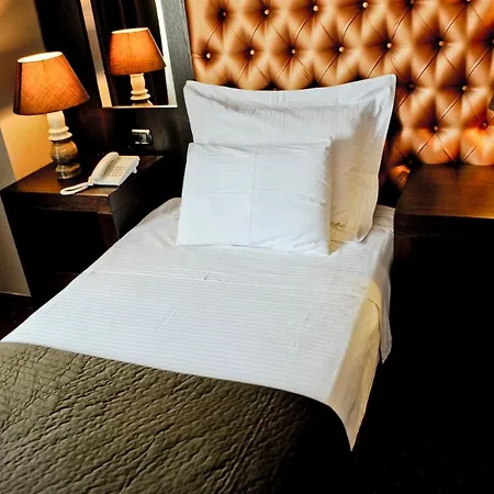 Doro Hotell 4*