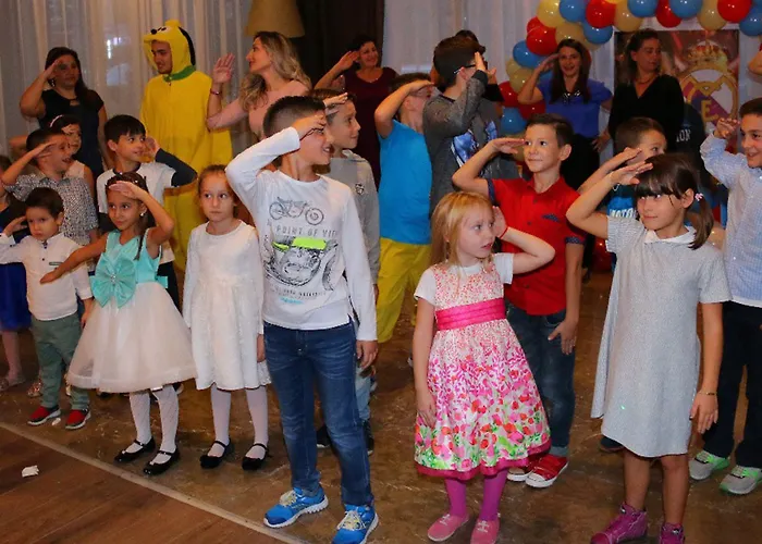 多罗城市酒店 酒店 4*