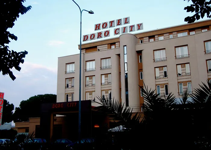 多罗城市酒店 4*